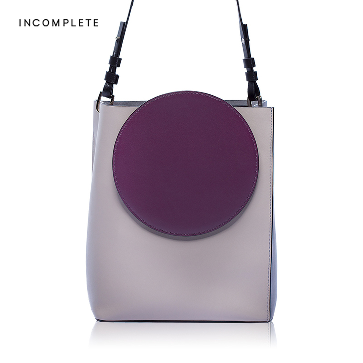 INCOMPLETE 女士包
