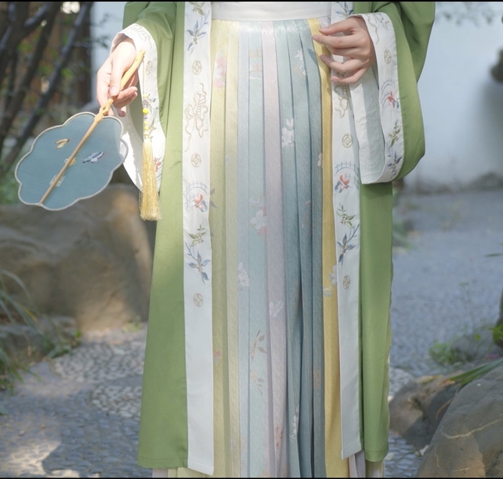 【最低价】出兰若庭宋制汉服此间春色