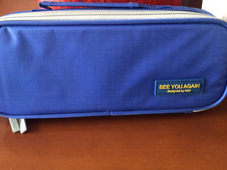 得力功能笔袋，全新，处理闲置。有吊牌，无包...