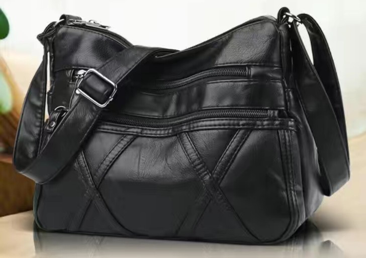 多层包女2021新款潮软皮斜挎包百搭女包气...