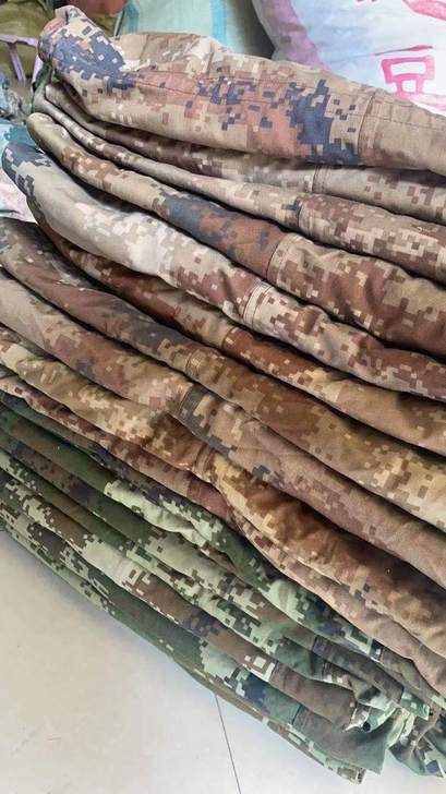 只卖正品,夏季薄款迷彩服,结实耐磨,适合干...