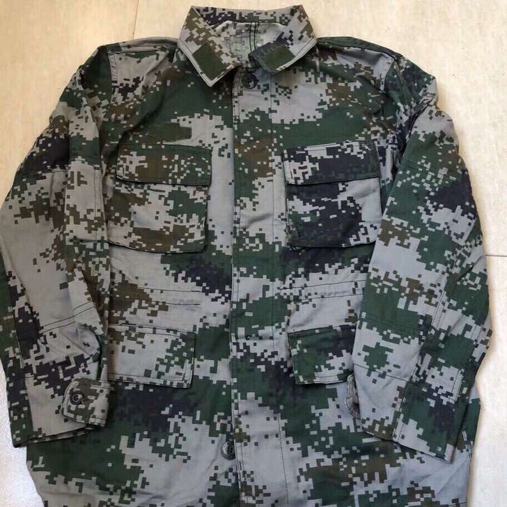 迷彩工作服感兴趣的话给我留言吧！