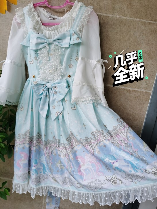 孩子只穿过一次的洛丽塔套装，几乎全新，细节...