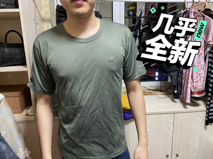男款半袖 军绿色 军旅颜色 两件 ！基本全...