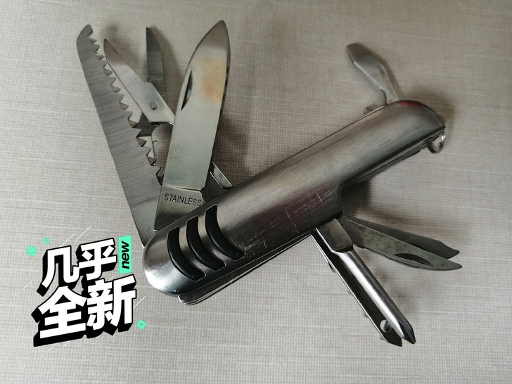 便携军刀收藏品低价转让,本人有好几个,崭新...