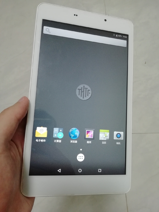 8寸安卓平板。清华同方超锐A0801。安卓...