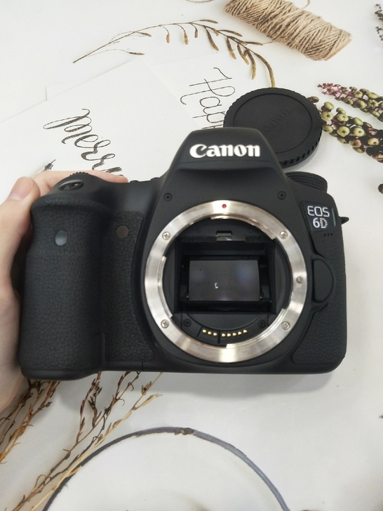 佳能6d相机佳能EOS6D相机单机身没有镜...