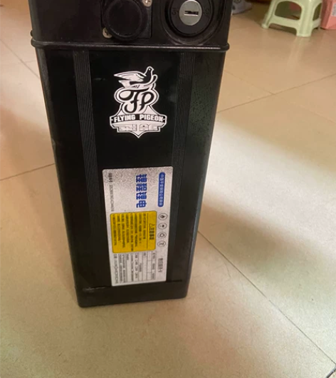 电单车,锂程锂电48v。容量:8AH/38...