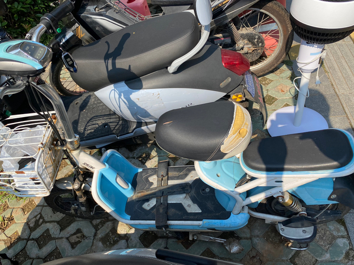 电动车48v12a带小白牌，刹车什么很灵，...