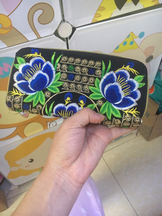 刺绣民族风手拿包钱包