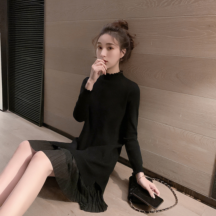 百褶边连衣裙女韩版气质黑色针织裙秋冬季拼接...