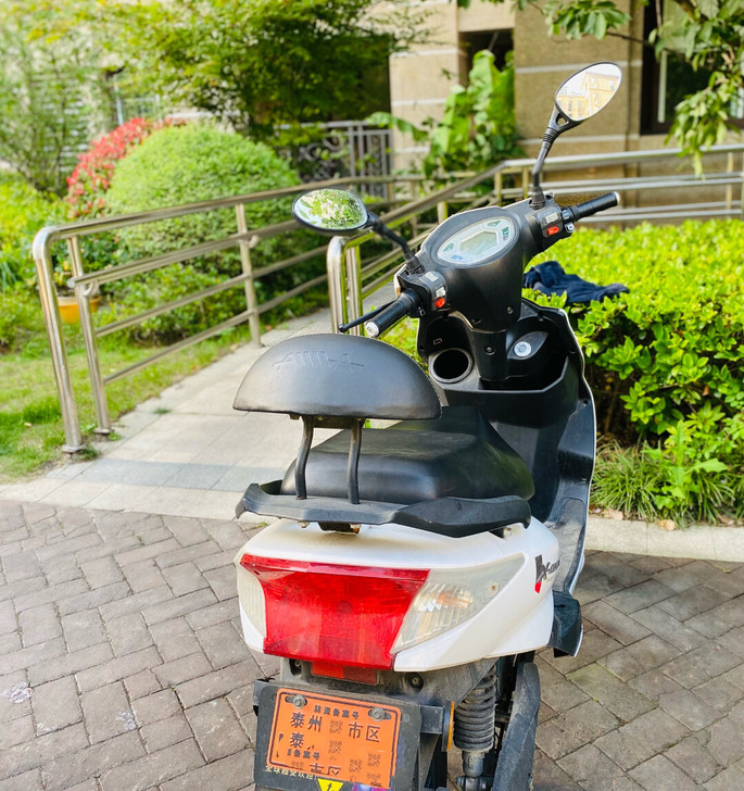 品牌型号：爱玛电动车