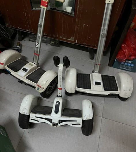 平衡车。自己做的电动摩托车。便宜卖了。有喜...