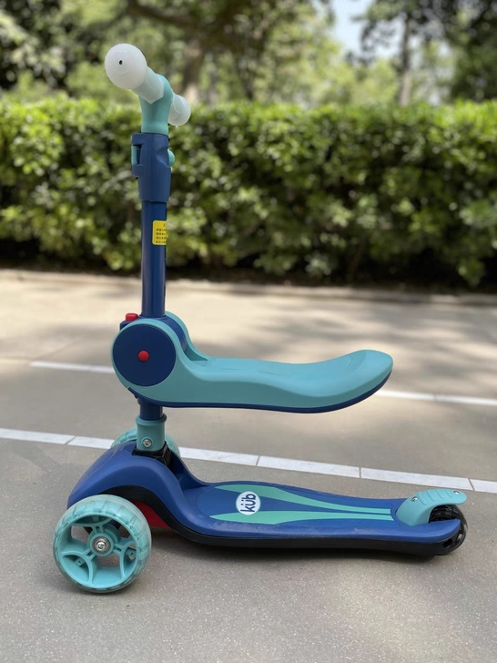 【顺丰包邮】全新可优比同款三合一滑板车，3...