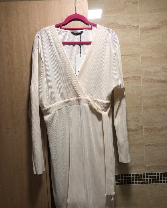 2020流行新款法式桔梗冷淡风连衣裙子女夏...