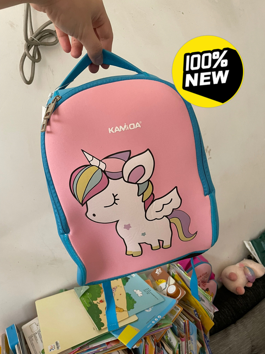 书包起码有十个了