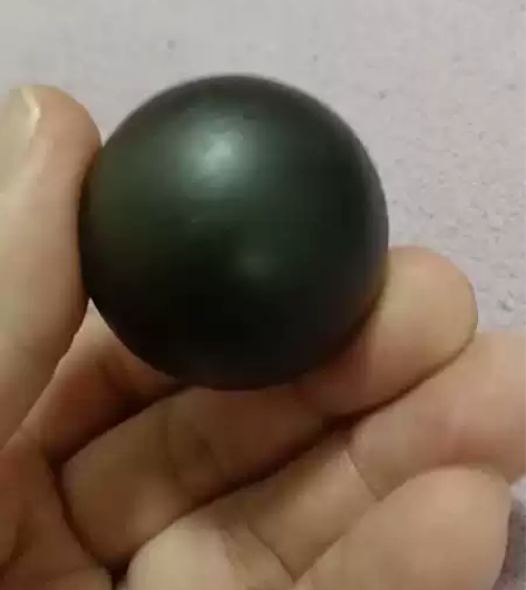 老奇石法器 年代久远 石质紧密 感兴趣的话...