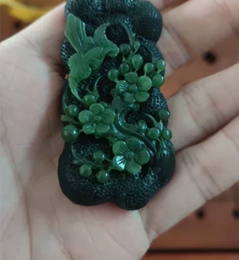 和田碧玉手把件 感兴趣的话点“我想要”和我...