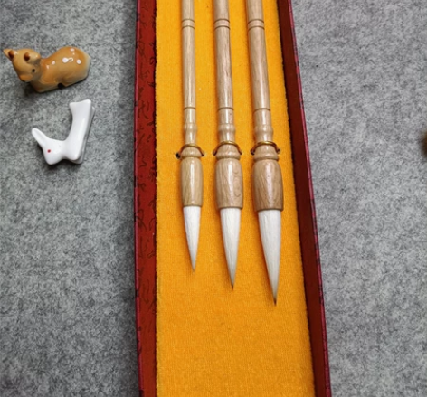 一款非常棒的狼羊兼毫大中小，单支15元，一...