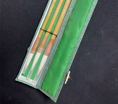 老湖笔超品长锋纯羊毫 一号直径1.0cm出...