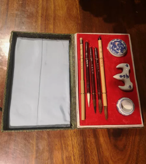 日本回流砚台套装 【拍前必读】拍品为日本回...