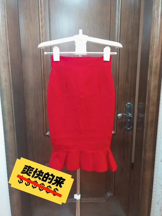 韩版红色鱼尾裙高腰包臀裙半身裙有弹性凸显身材