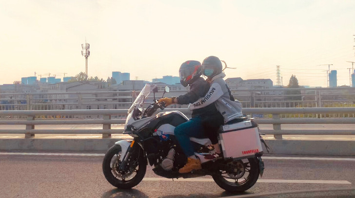 ［已售留念］春风 650MT 摩托车 AD...