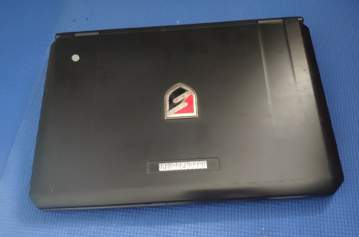 金属大师s7笔记本电脑微星准系统笔记本，i...