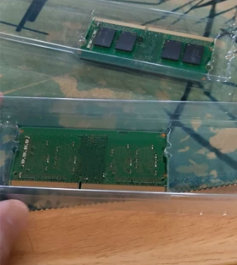 两根8g，共16g，镁光内存条，ddr43...