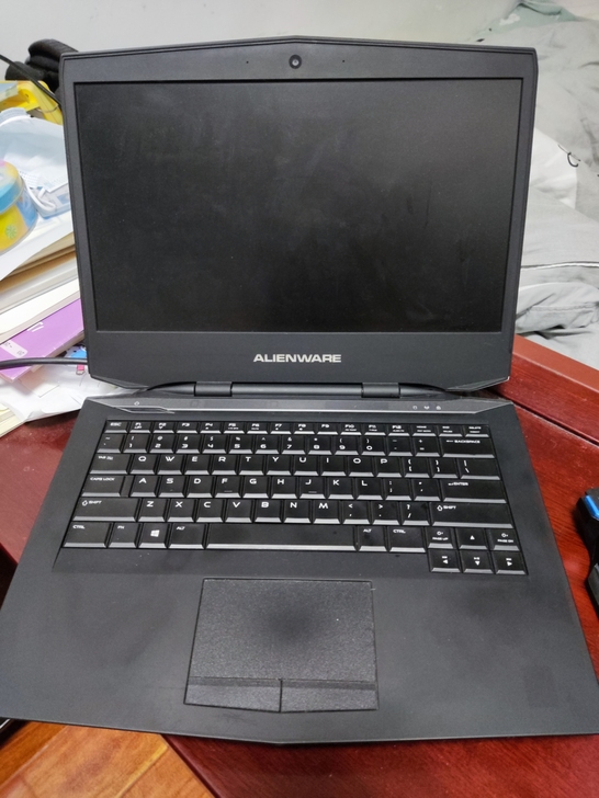 完全个人使用,保护完好,配置CPU:I7-...