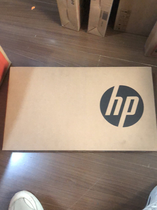 惠普(HP)战66三代15.6英寸轻薄笔记...