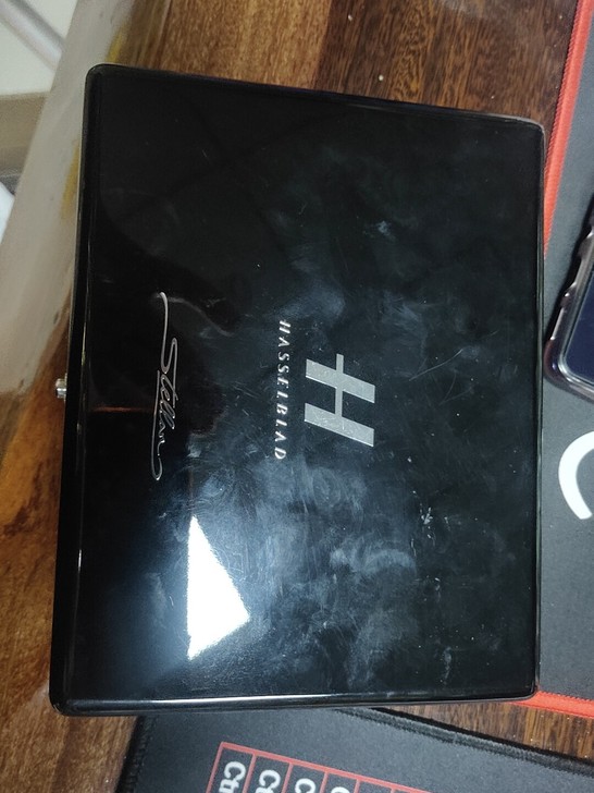 正品，珍藏版哈苏相机，看中的聊聊。
