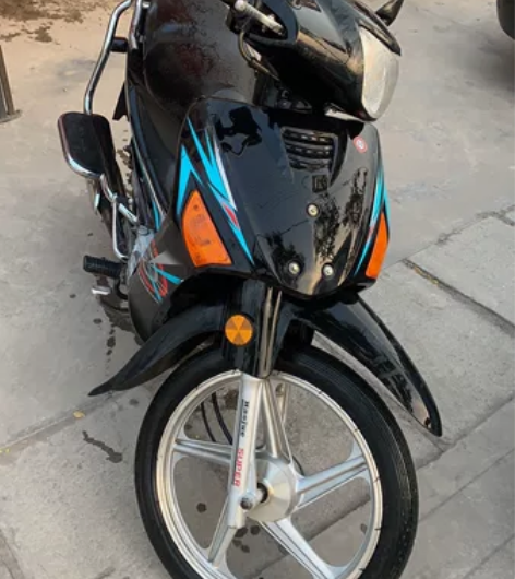 豪爵喜运110证件齐全哦 感兴趣的话点“我...