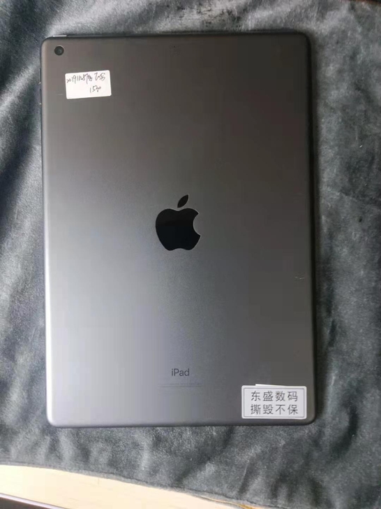iPad7代2019/128wifi版本,...