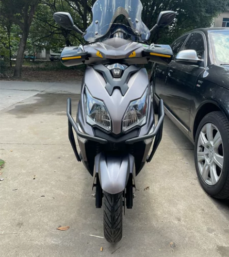 豪爵AFR125成色如图，最高配版本，原厂...