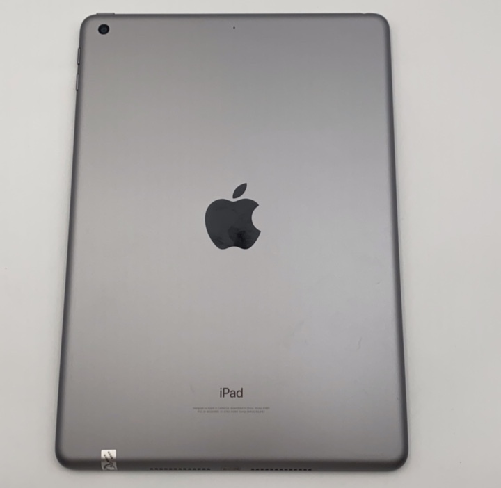95新苹果iPad(9.7寸2018年)二...