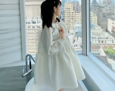 赫本风连衣裙女春夏新款韩版宽松长袖白色法式...