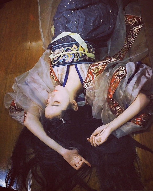 汉服出租 正品!司南阁花相容真丝大袖衫含上...