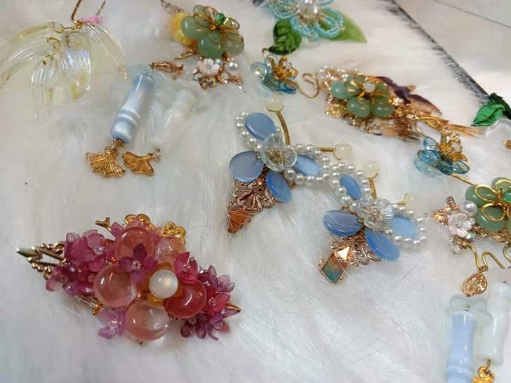 【已出】   啥都可以换滑板 。汉服   ...