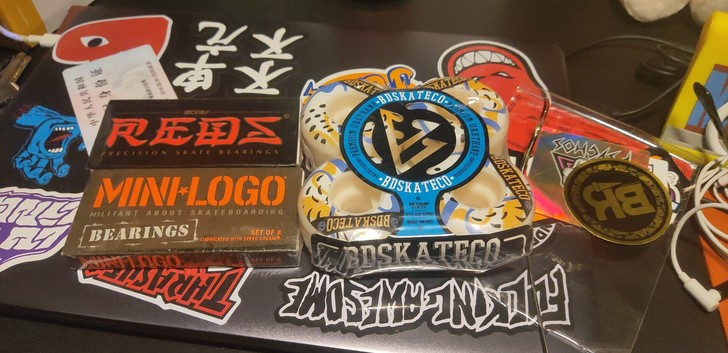 BD滑板轮100a  52mm 全新 西班...