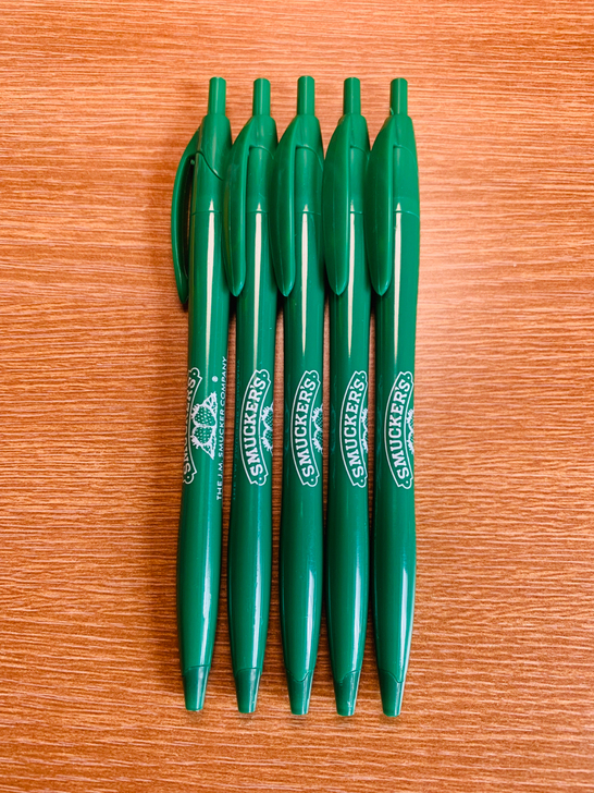 外贸尾单草莓图案黑色圆珠笔2.5R一支