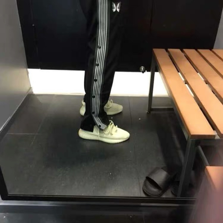 Needles侧边排扣蝴蝶刺绣长裤