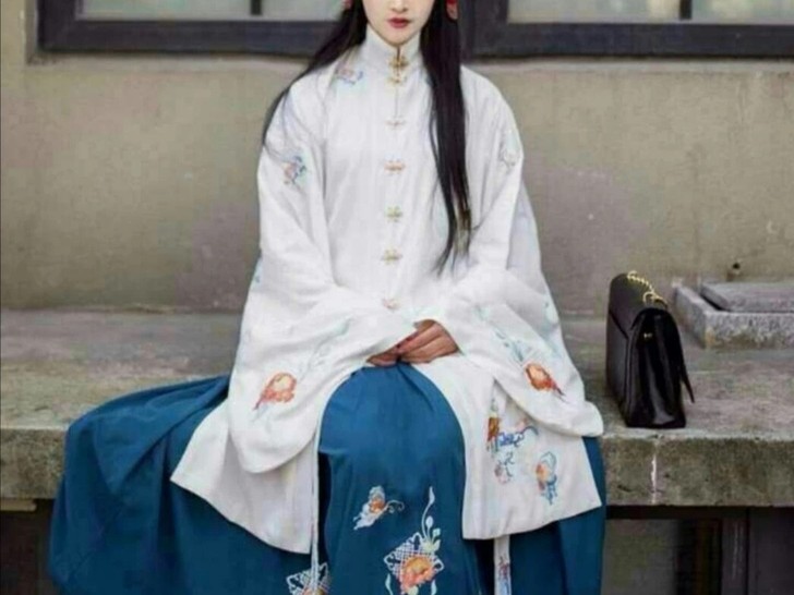 【急出！】司南阁画屏明制汉服齐腰   L码...