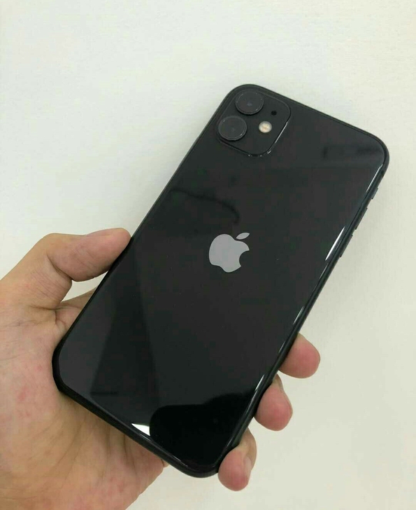 iPhone11 黑色 128G 国行正品...