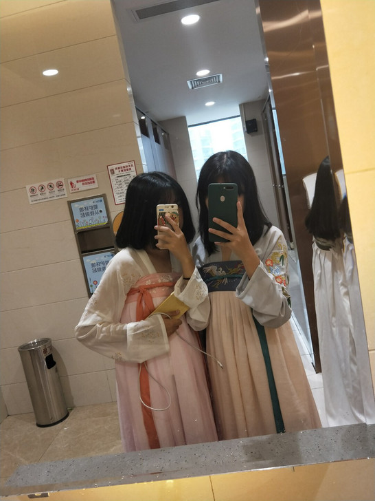 司南阁汉服