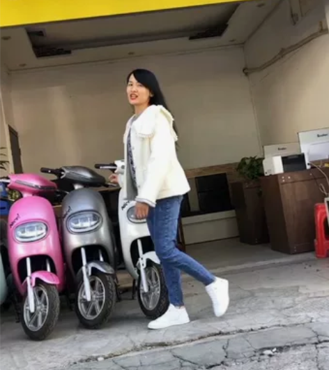 港马小糯米电动车，中科锂电池质保三年，您的...