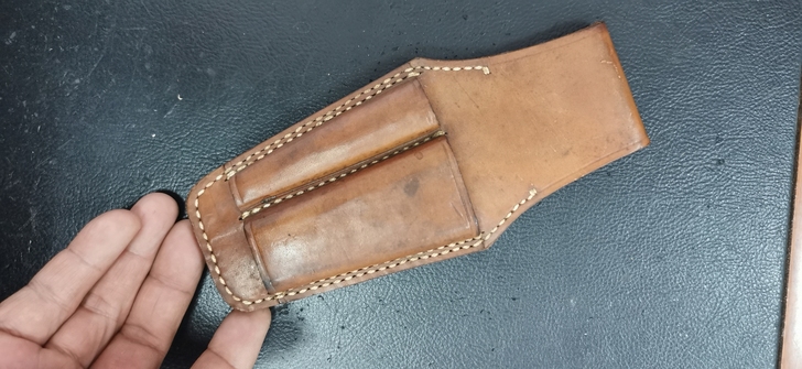 工具皮套，品相如图，包邮不议价。