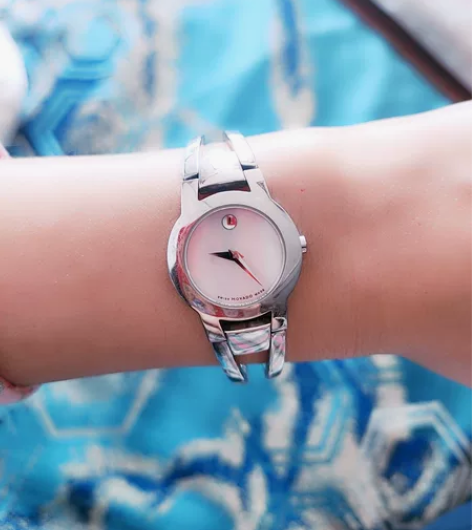 摩凡陀,正品,女表,9新,戴过半个月,一直...