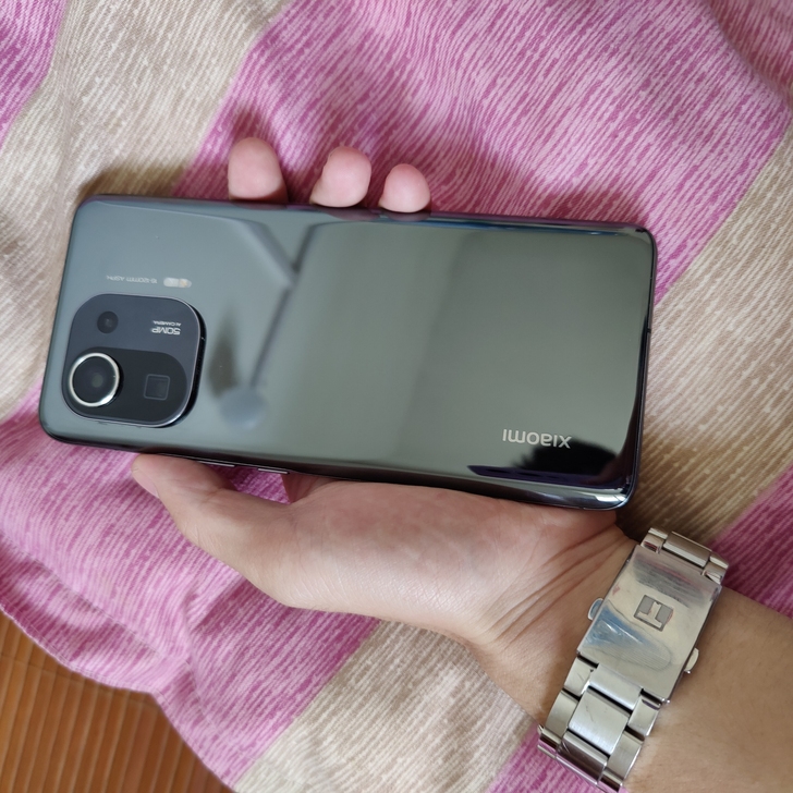 小米11pro  8+256 一出不明显磕...