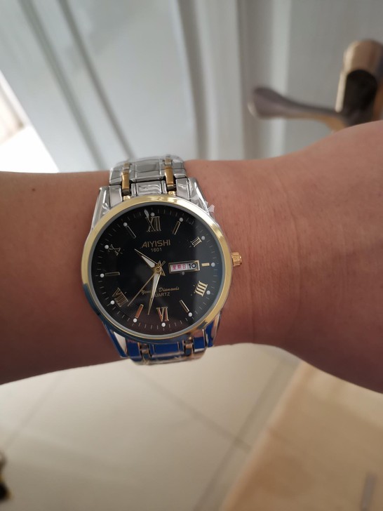 正品瑞士石英手表带夜光防水带日历